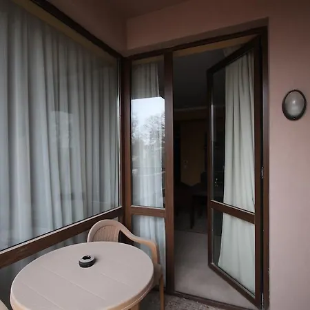 Arendoo In Royal Beach Apartament Sunny Beach